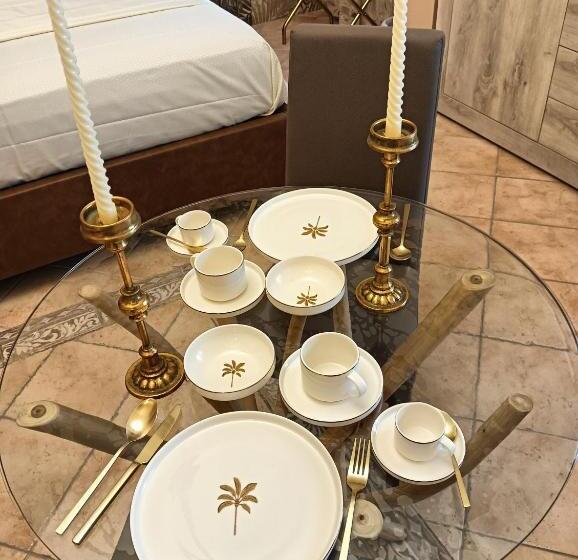 تختخواب و صبحانه Dojo Idro Rooms