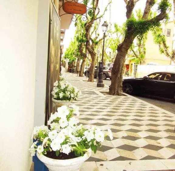 Aamiaismajoitus (B&B) Iaya