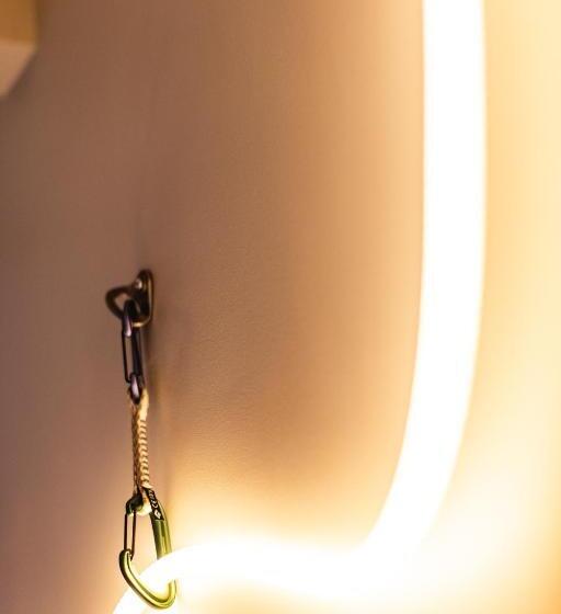 تختخواب و صبحانه La Sainthilarienne