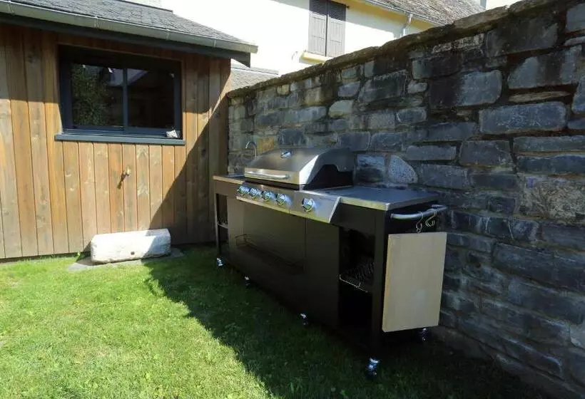 Aamiaismajoitus (B&B) La Sainthilarienne