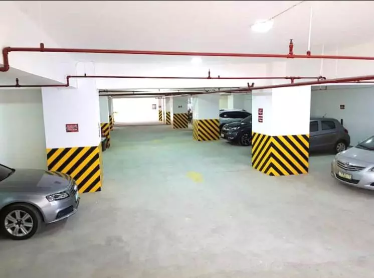 هتل Deluxe Room With King Bed And Balcony At Kandi Palace