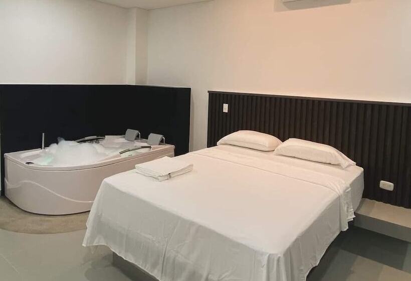 Отель Dreams Hostel