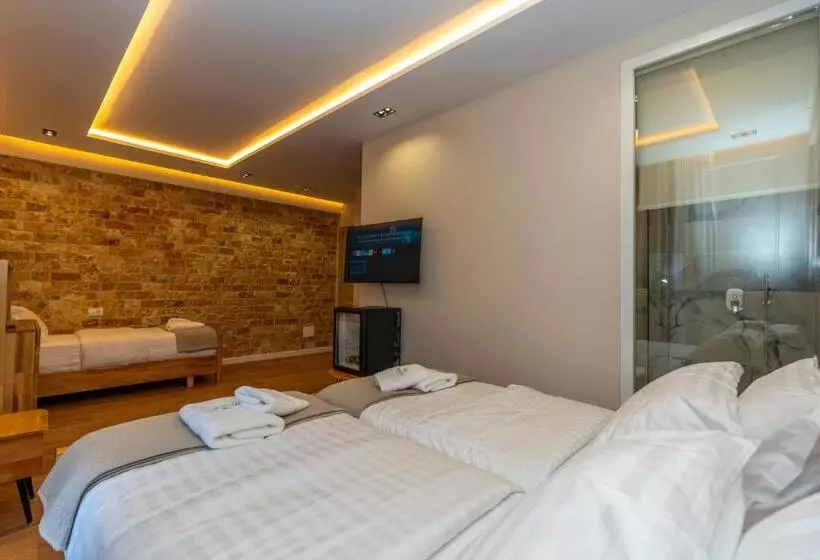 Hotelli Jezerca Theth