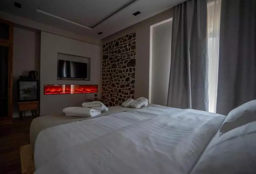 Hotelli Jezerca Theth