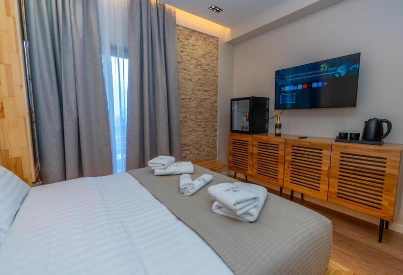 Отель Jezerca Theth