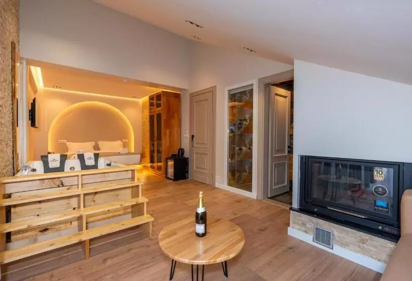 Hotelli Jezerca Theth