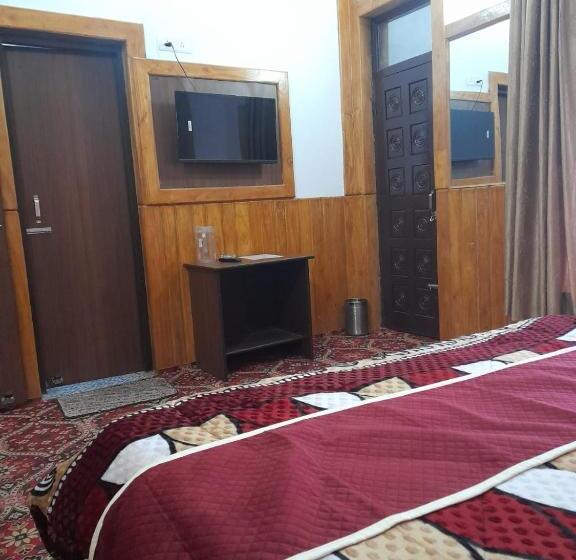 Hotel The Central House