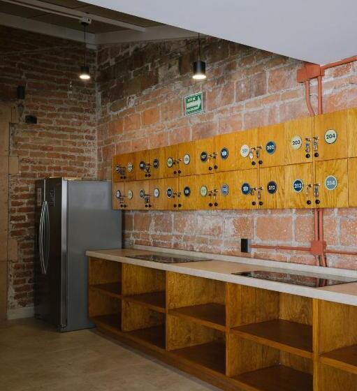 پانسیون Bodegante Hostal 1