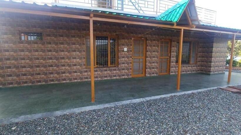 פנסיון Ekant Homestay Mukteshwar