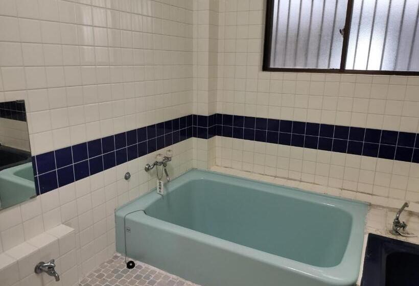 Пансион Guesthouse Naruto Ohenro ゲストハウス鳴門 おへんろ