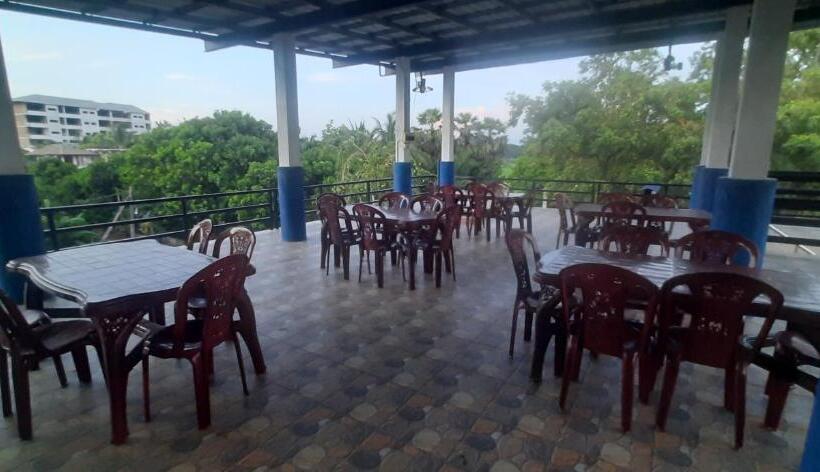 بنسيون Lucky Holiday Resort