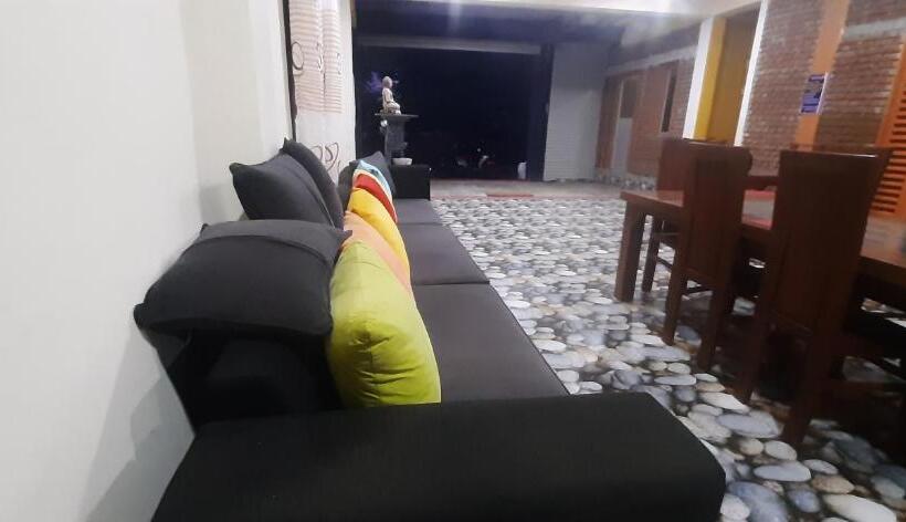 بنسيون Lucky Holiday Resort