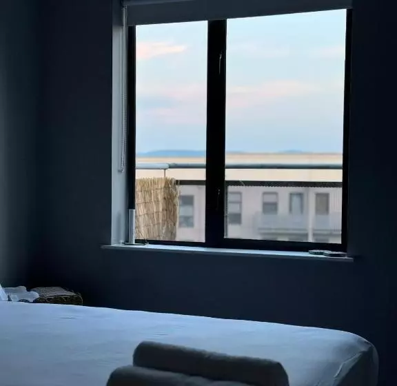 تختخواب و صبحانه Dublin Private Room