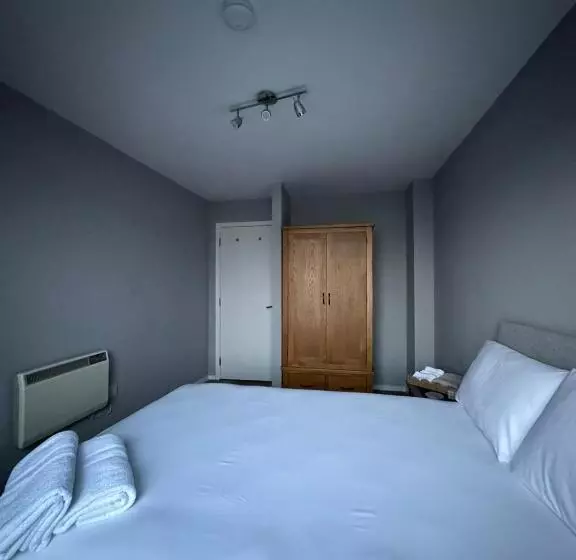 تختخواب و صبحانه Dublin Private Room