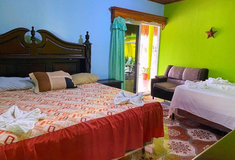 هتل Playa Morena El Paredon