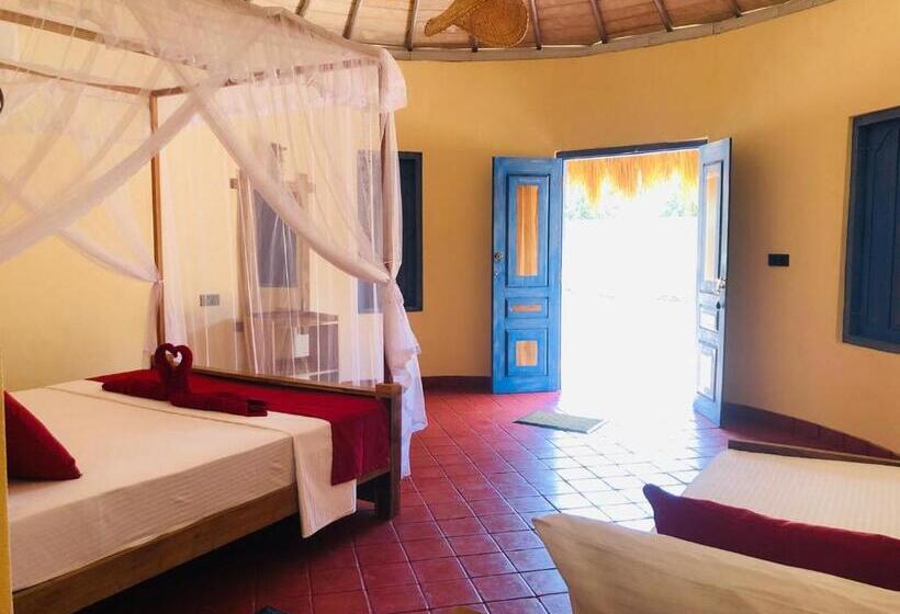 Hotel Rustic Cabanas & Restaurant