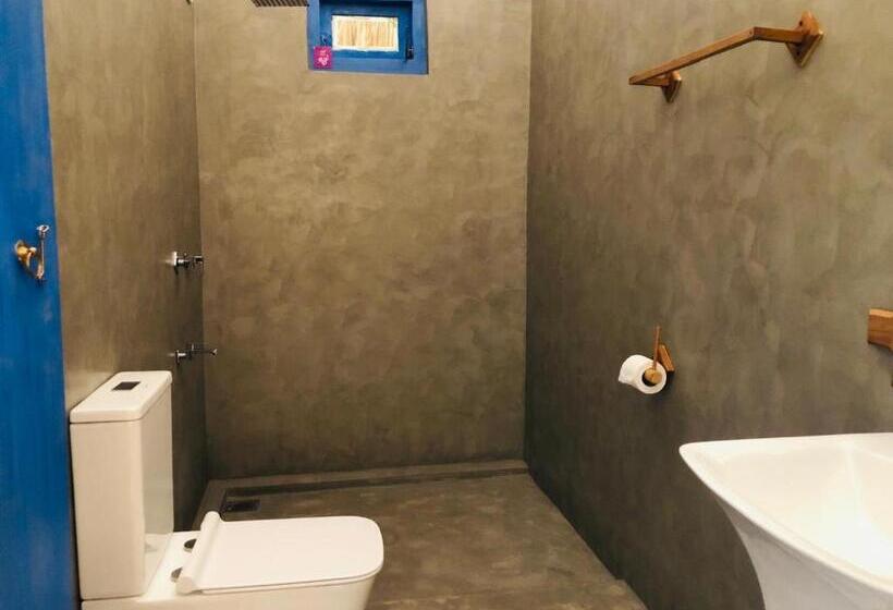 Hotel Rustic Cabanas & Restaurant