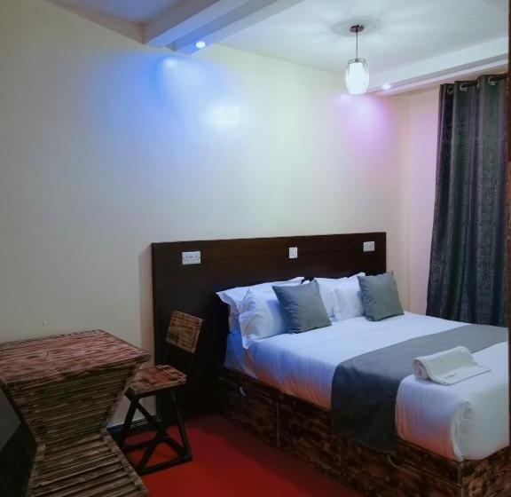 هتل The Grand Alton Resort Kisumu