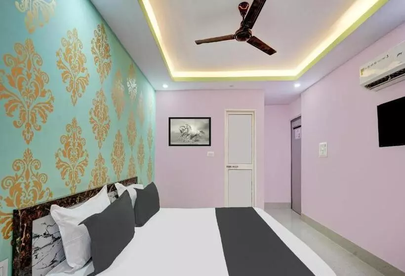 ホテル O Arsh Residential