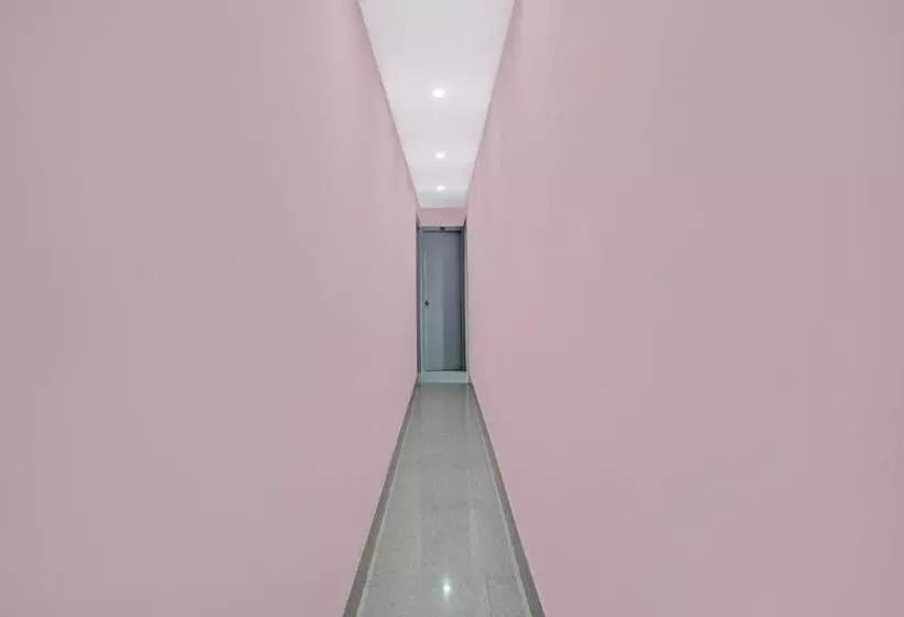 ホテル O Arsh Residential