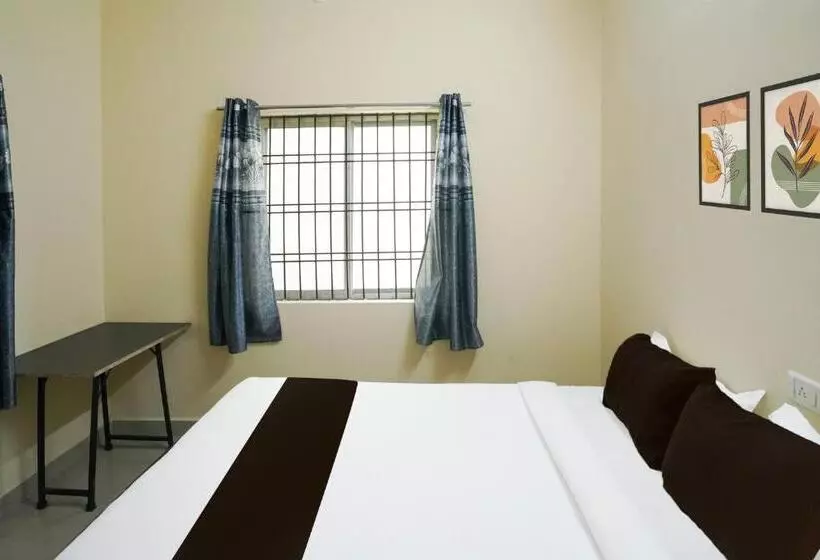 Oyo Hotel V&v