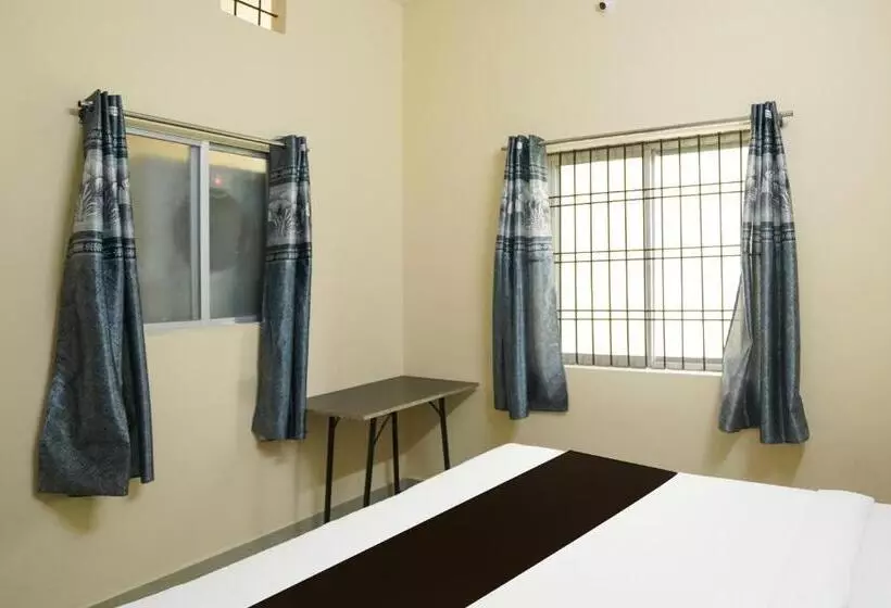 Oyo Hotel V&v