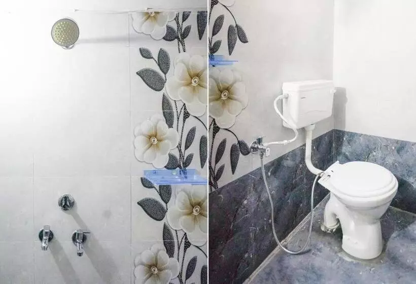 Oyo Hotel V&v