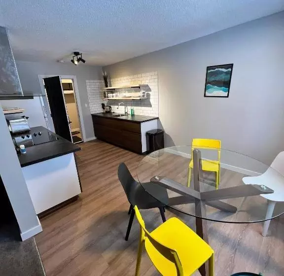 پانسیون Close To Whyte University New Reno King