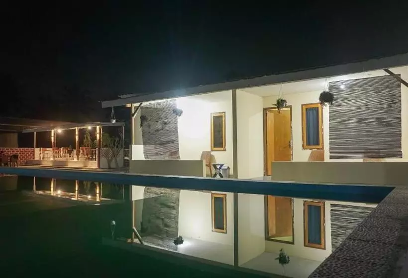 ペンション Rinjani Terrace Cottage & Resto