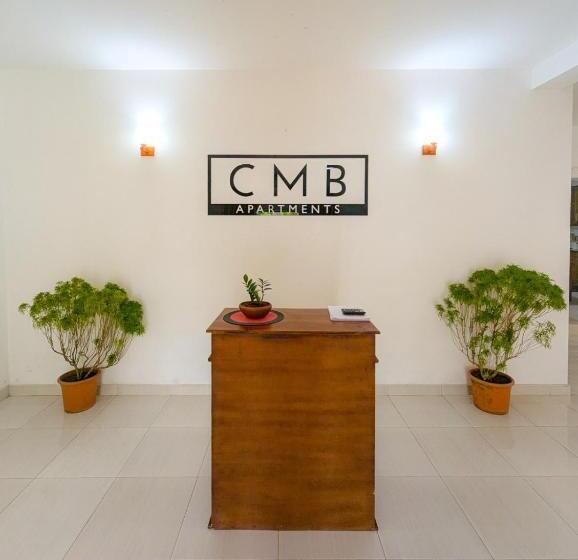 Airpot Hotel By Cmb Apartments