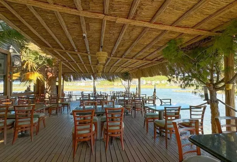 Aamiaismajoitus (B&B) Gaia Bungalow