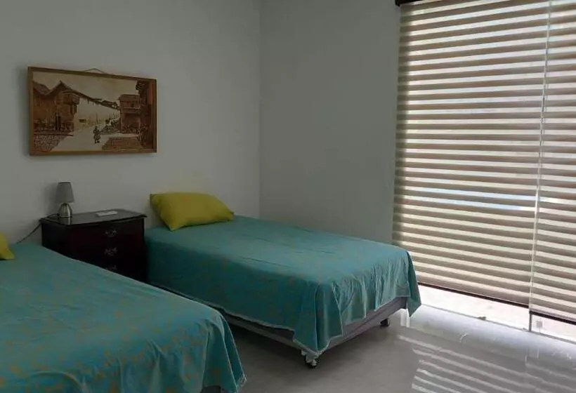 Casa Muy Cómoda Santa Cruz