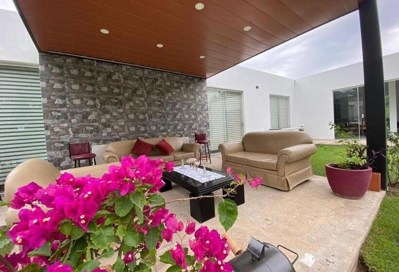 Casa Muy Cómoda Santa Cruz