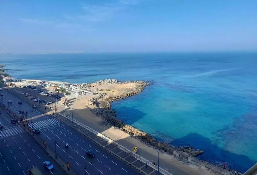 Cleopatra Hotel Alexandria   Families Only