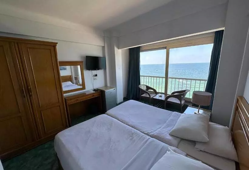 Cleopatra Hotel Alexandria   Families Only