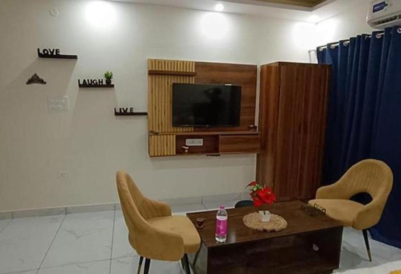 Fabhotel Hari Rudra Inn