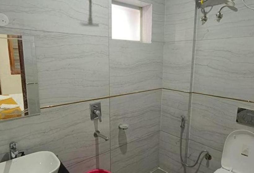 Fabhotel Hari Rudra Inn