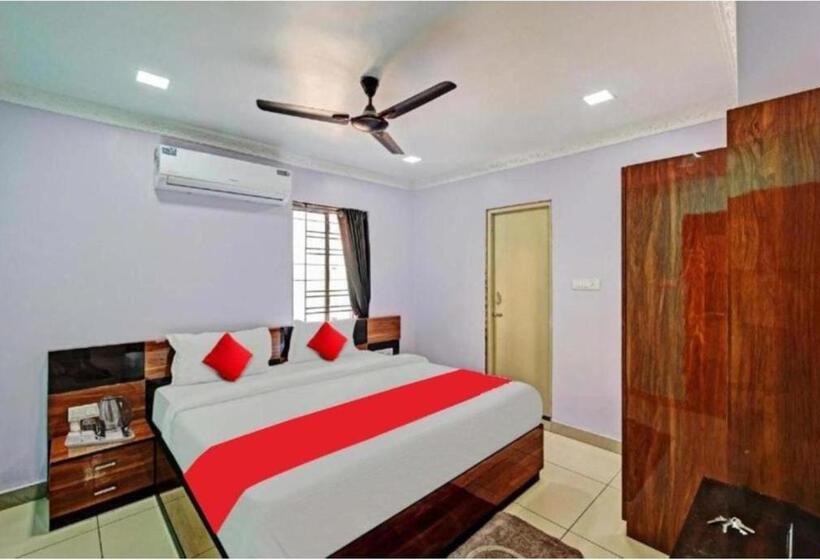 Hotel Day S Inn Premium Near Kiit University & Infocity Best Seller