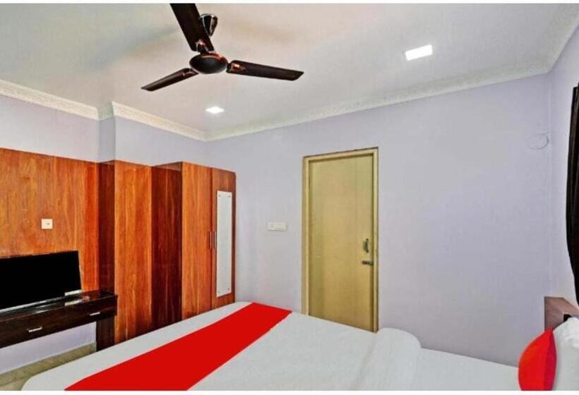 Hotel Day S Inn Premium Near Kiit University & Infocity Best Seller