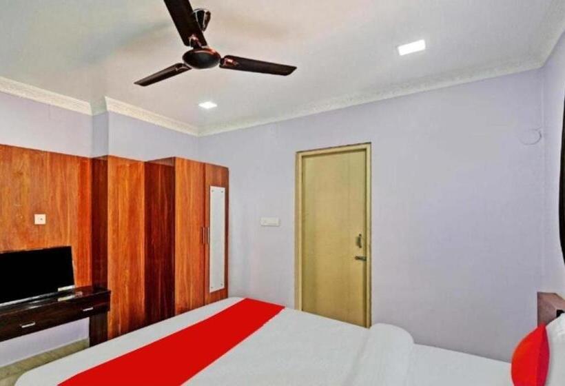 Hotel Day S Inn Premium Near Kiit University & Infocity Best Seller