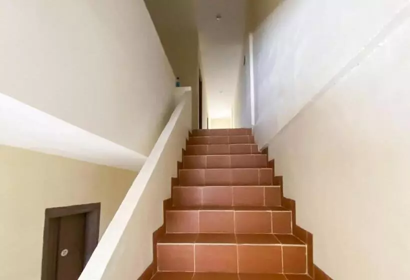 Hotelli Homestay D3 Mitra Reddoorz