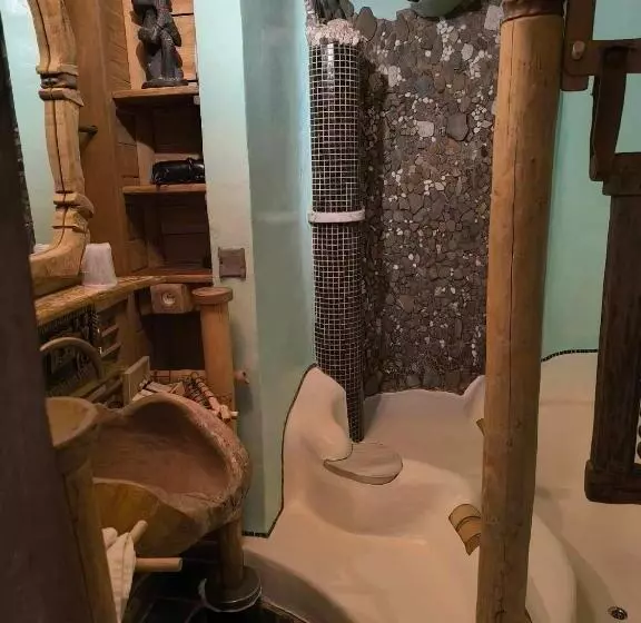 Hotelli La Balade Des Gnomes