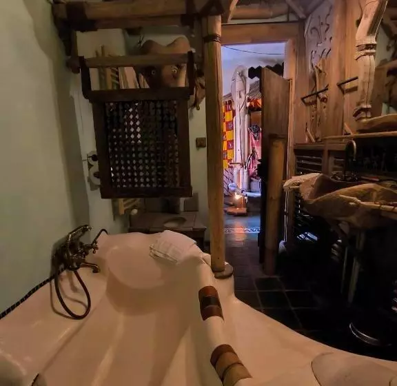 Hotelli La Balade Des Gnomes