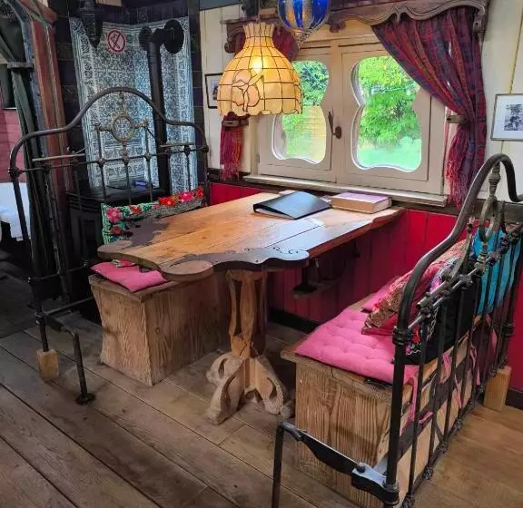 Hotelli La Balade Des Gnomes