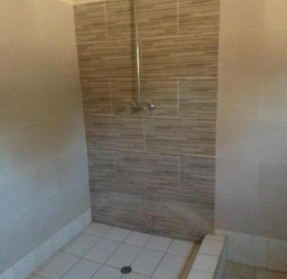 هتل Mpatsa Executive Lodges