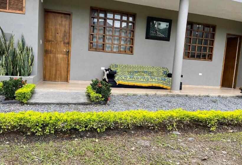 Отель Campestre Super Piscina Villeta