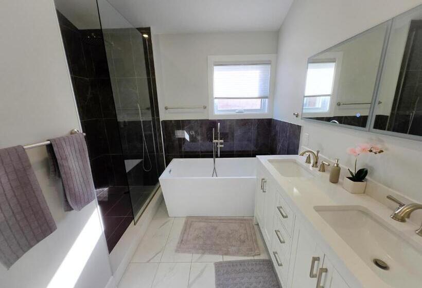 ペンション Byward Market Luxury Guesthouse