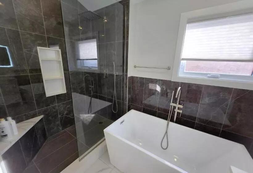 ペンション Byward Market Luxury Guesthouse