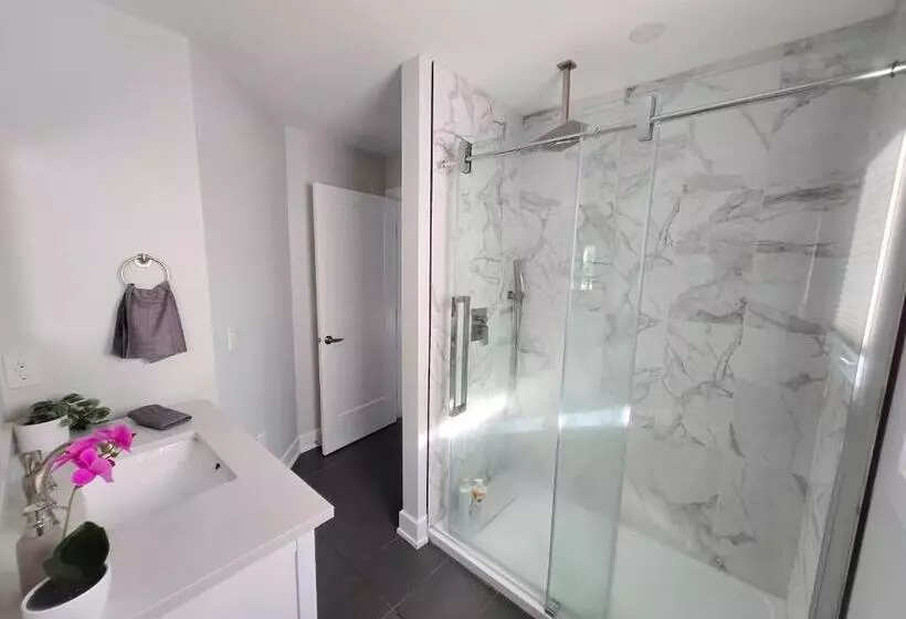 ペンション Byward Market Luxury Guesthouse