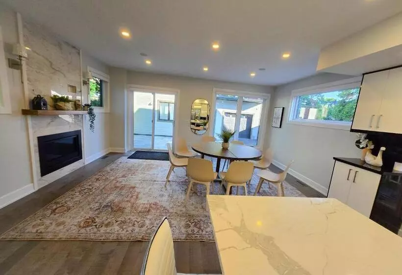 ペンション Byward Market Luxury Guesthouse